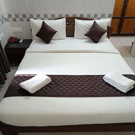 Hotel Arunachala Pondicherry Exterior foto